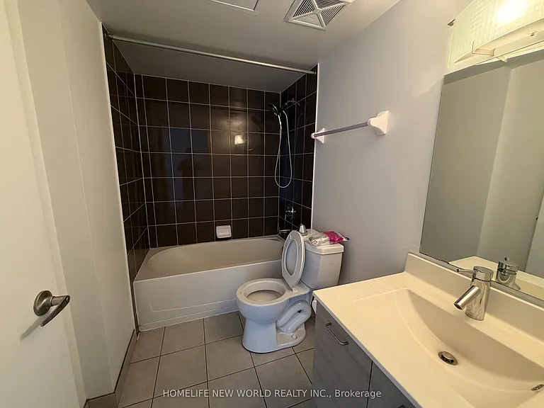 20 Joe Shuster Way #1017 — Photo 13