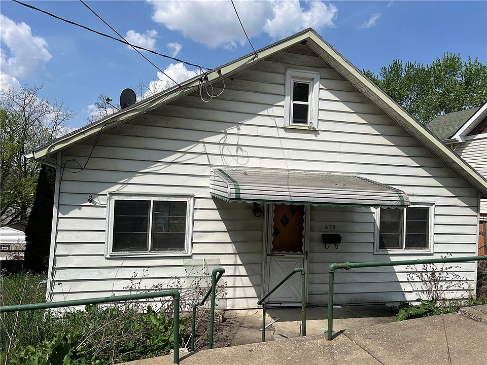 1st image of 628 Forrest St