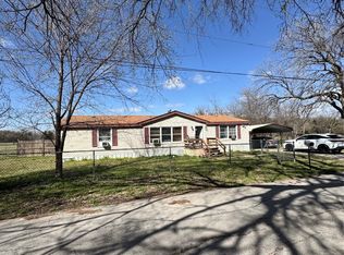 306 Pecan St, Chico, TX 76431