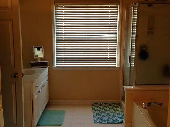 Large tub and shower and clo