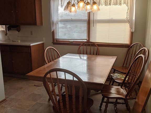2nd image of 2845 Highland Ct