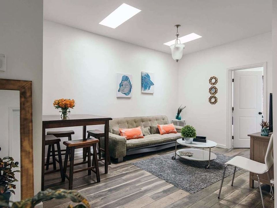 1st image of 51 Buffalo Ave #2