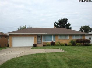 7080 Ridge Rd, Parma, OH 44129