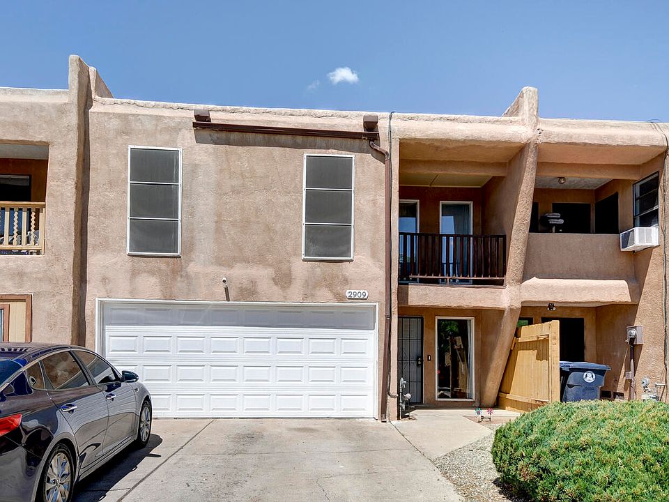 1st image of 2909 Estrella Brillante St NW
