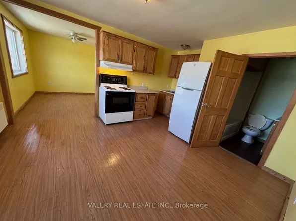 12 Saint David St N, French River, ON