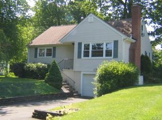 25 Berkshire Dr, Danbury, CT 06811