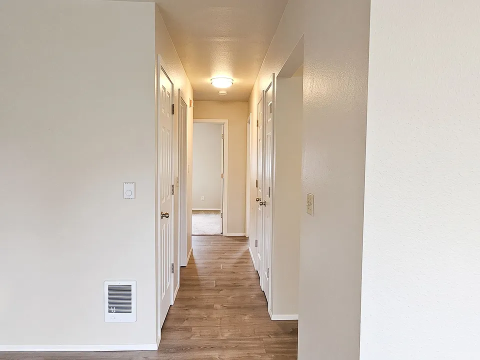 Borst Park Apartments