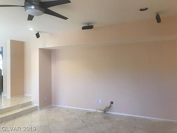 4th image of 1023 Perfect Berm Ln