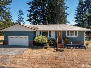 407 Omer Ave, Pe Ell, WA 98572