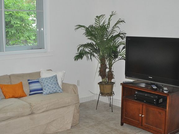 Living room (tv incl in rental)