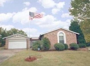 11414 Maridosa Trl, Florissant, MO 63033
