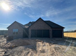 118 N Castle St, Skiatook, OK 74070