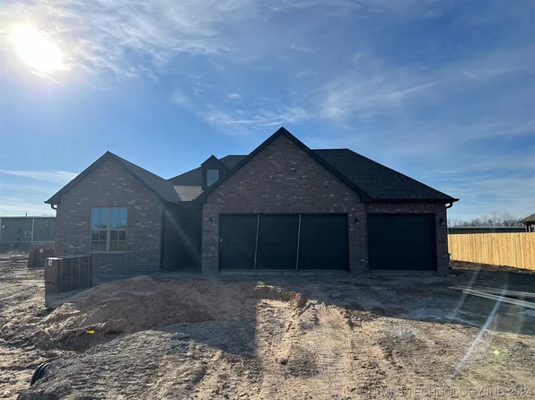 118 N Castle St, Skiatook, OK 74070
