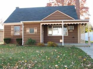 1963 Everitt St, Valley Stream, NY 11580