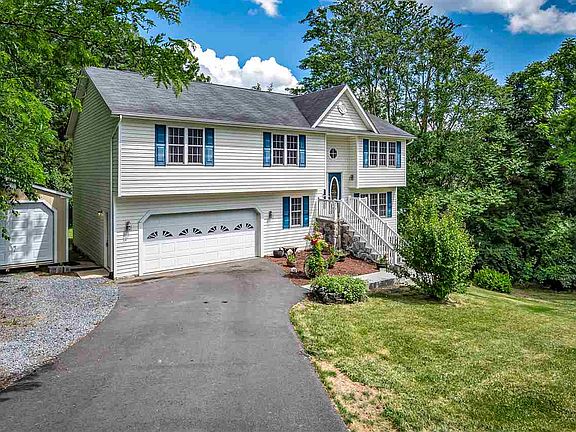 4th image of 411 Meghann Dr