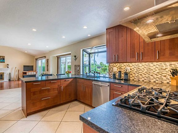 5th image of 3422 Royal Meadow Ln