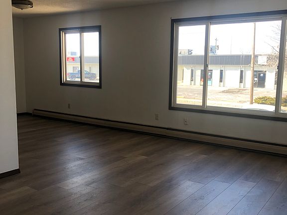 2nd image of 228 S Garfield Ave #1