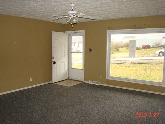 3rd image of 1238 Lewis St