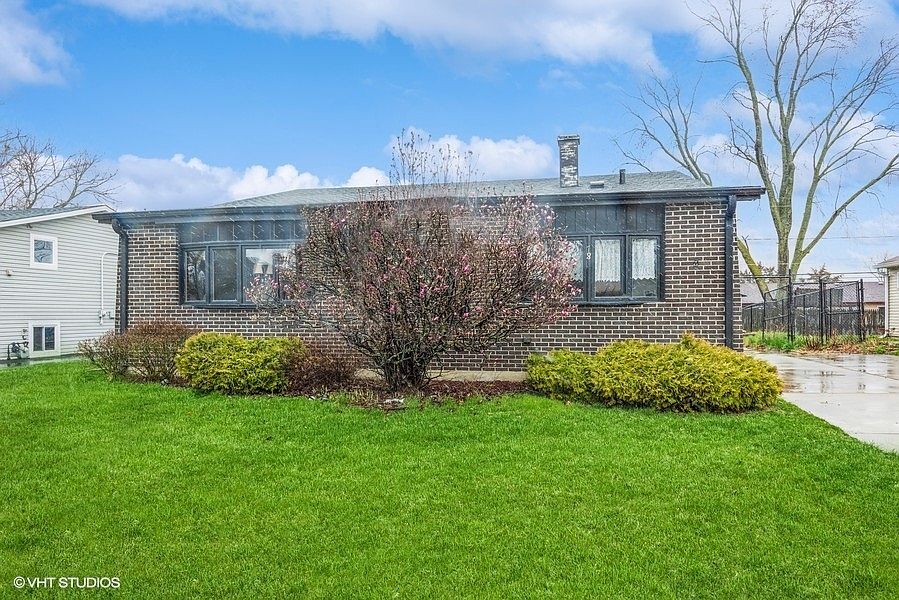 1st image of 78 E Drummond Ave