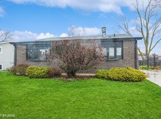 78 E Drummond Ave, Glendale Heights, IL