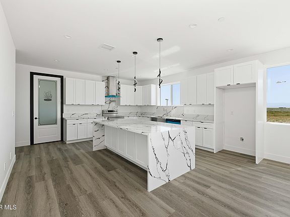 3rd image of 7636 W Avenue A4