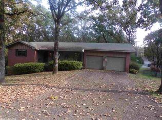 2 Beresford Ct, N Little Rock, AR 72116