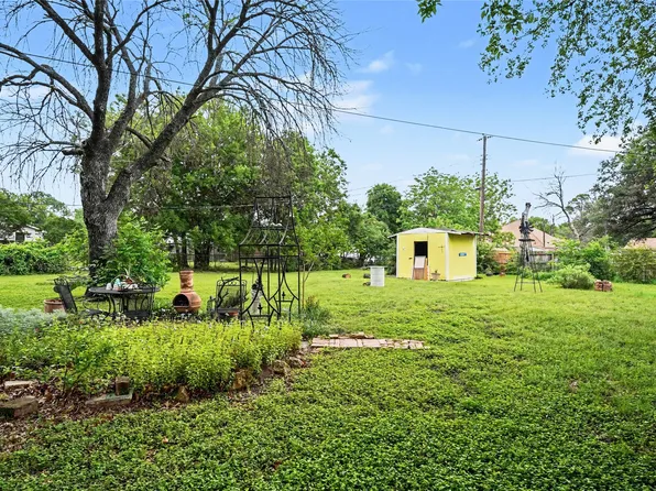 5700 Kennedy St, Watauga, TX 76148