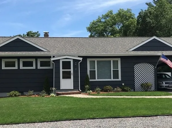 2 Trudy Ter, Canton, MA 02021