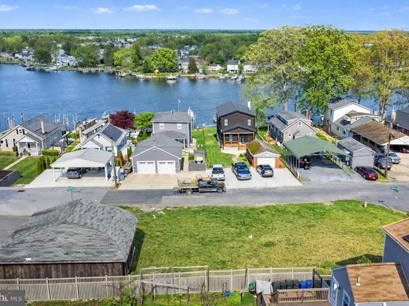 1600 Evergreen Dr, Baltimore, MD 21222