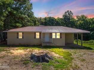 1520 Country Church Rd, Lamar, MS 38642