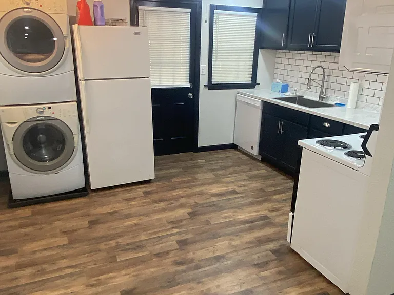 231 Sheridan Rd #231 — Photo 4