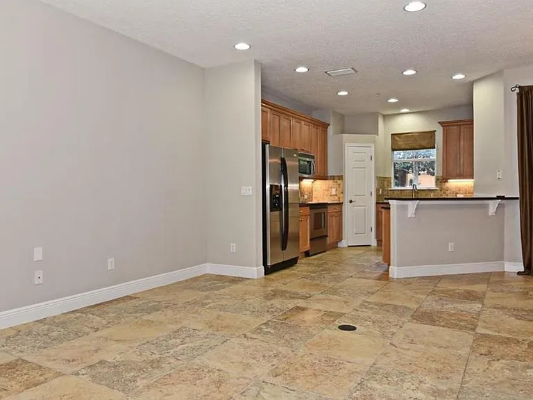1251 Blessing St — Photo 18