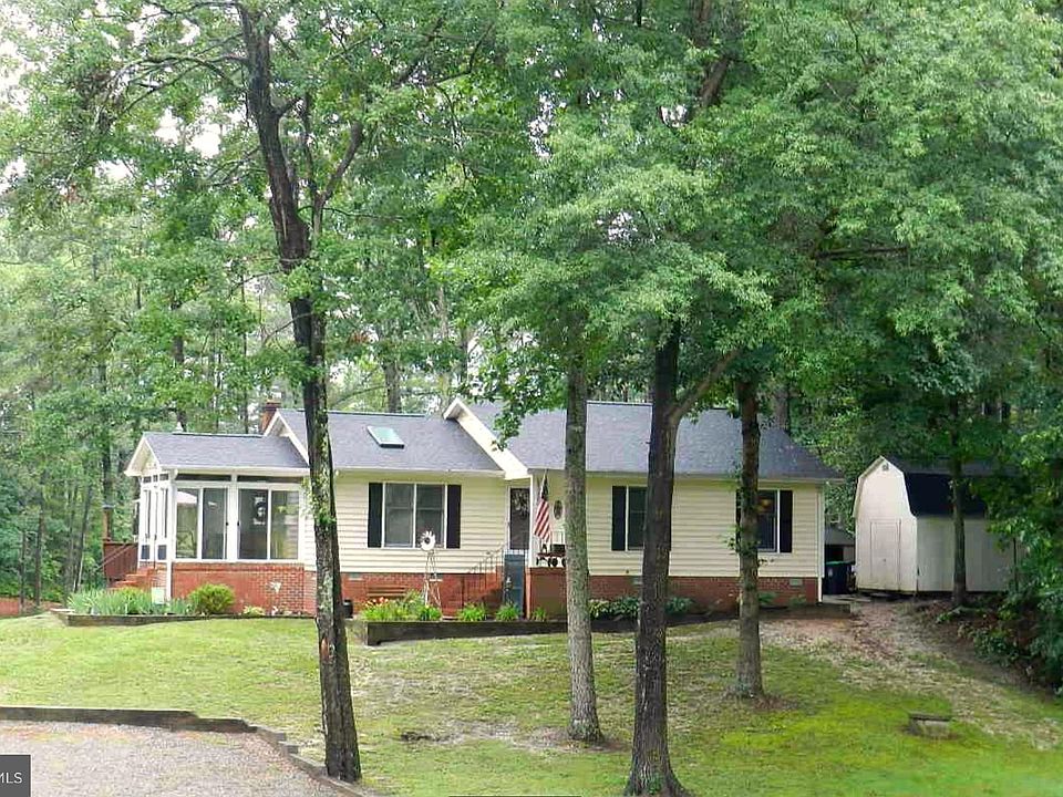 1st image of 18345 White Pine Dr