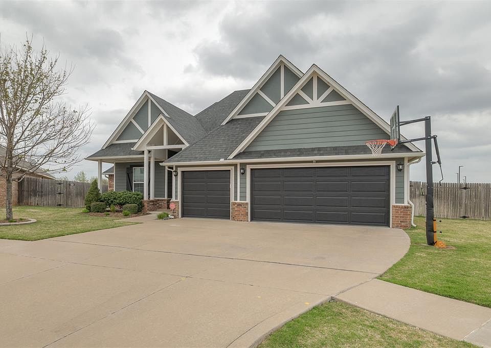 1st image of 3004 NW 179th Ct