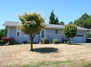 114 S 14th St, Lynden, WA 98264