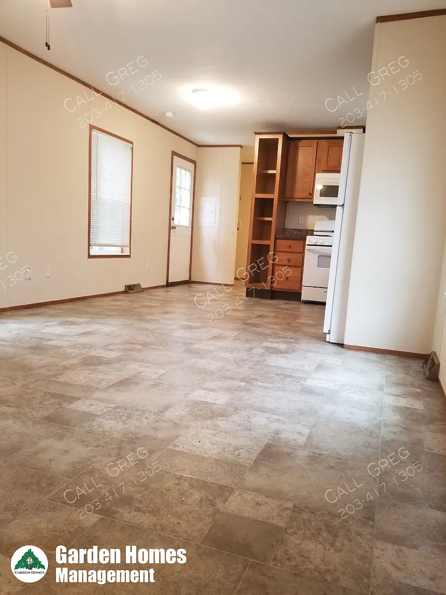 Building Photo - 105 Bayberry Ln