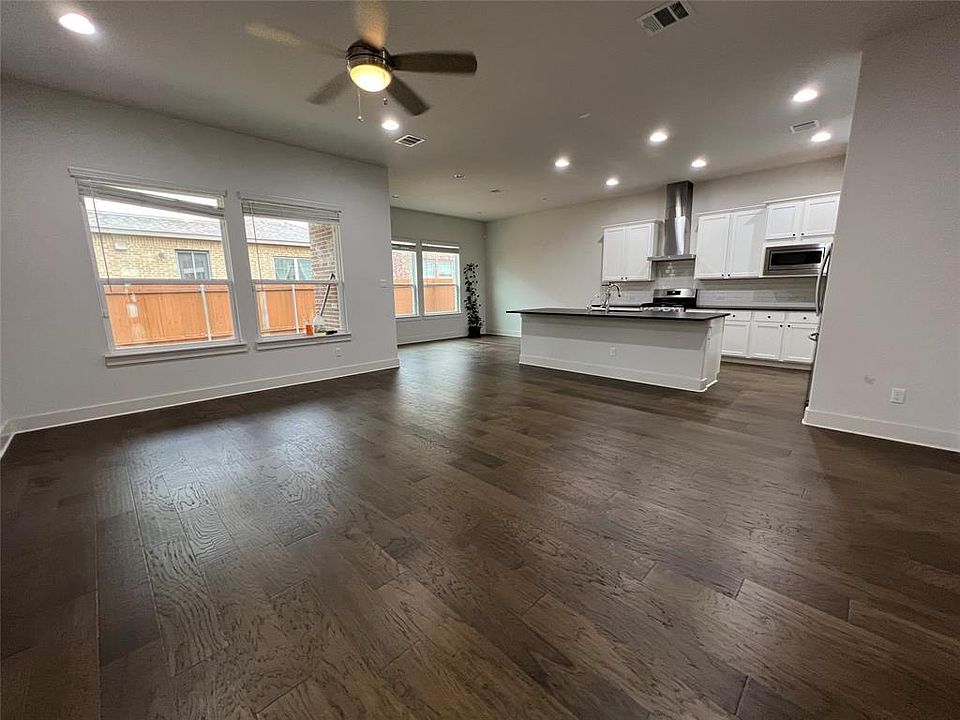1st image of 1232 Summerbrooke Cir