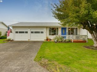 1368 Umpqua Rd, Woodburn, OR 97071