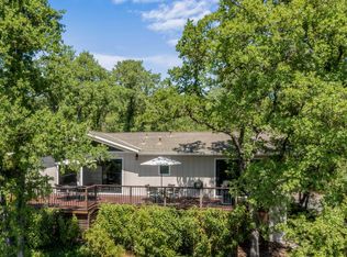 11781 Torrey Pines Dr, Auburn, CA 95602