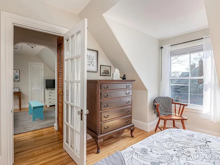 80 Roberts St #3 — Photo 8