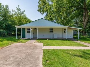 416 Cedar St, Paw Paw, MI 49079