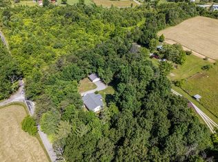 197 Beaty Rd, Crossville, TN 38571