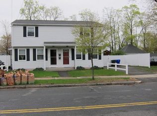 122 Berkshire St, Springfield, MA 01151