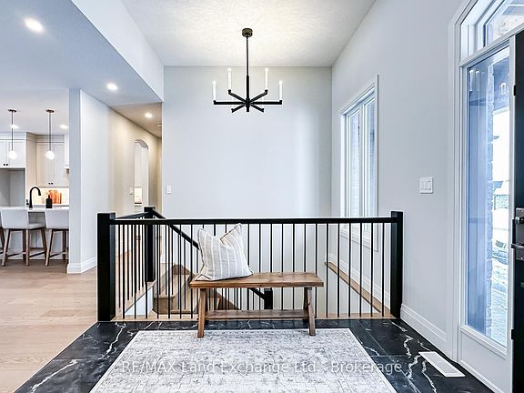 4th image of 920 Bogdanovic Way