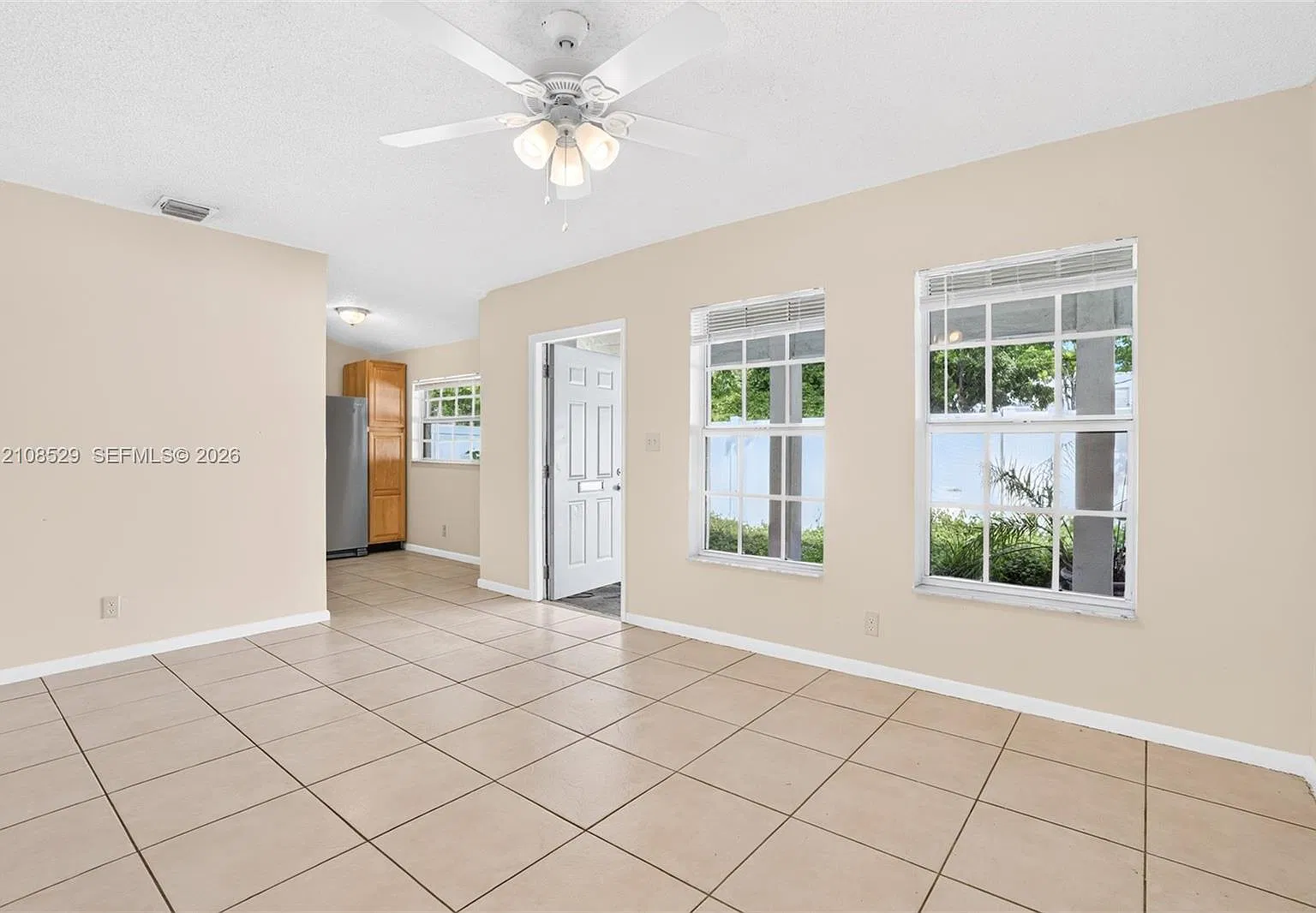 1 bed, 1.0 bath, $1,950 — Photo 1