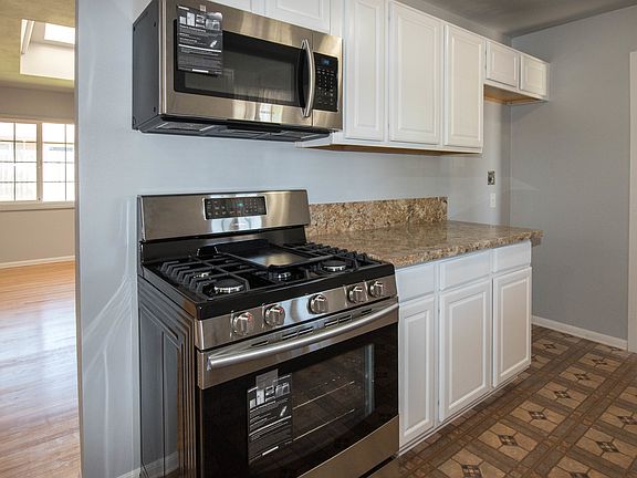 4th image of 5417 Calistoga Way