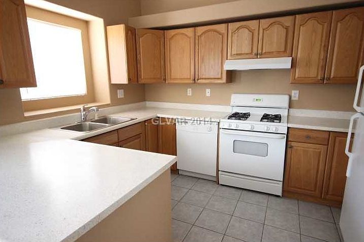 1st image of 5006 Paradise Harbor Pl