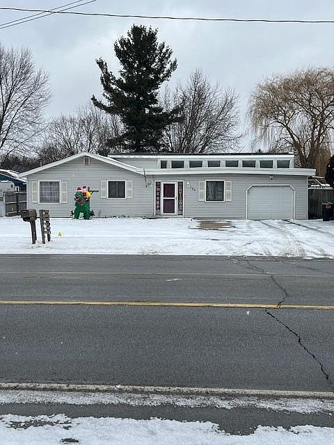 1st image of 143 60th St SE