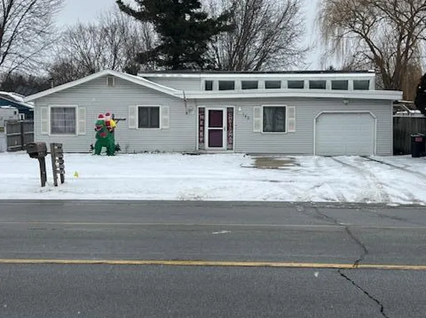 143 60th St SE, Kentwood, MI 49548