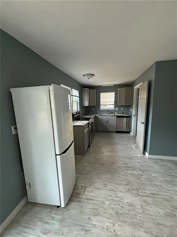 203 Southeast 7th Street - 1 — Photo 4